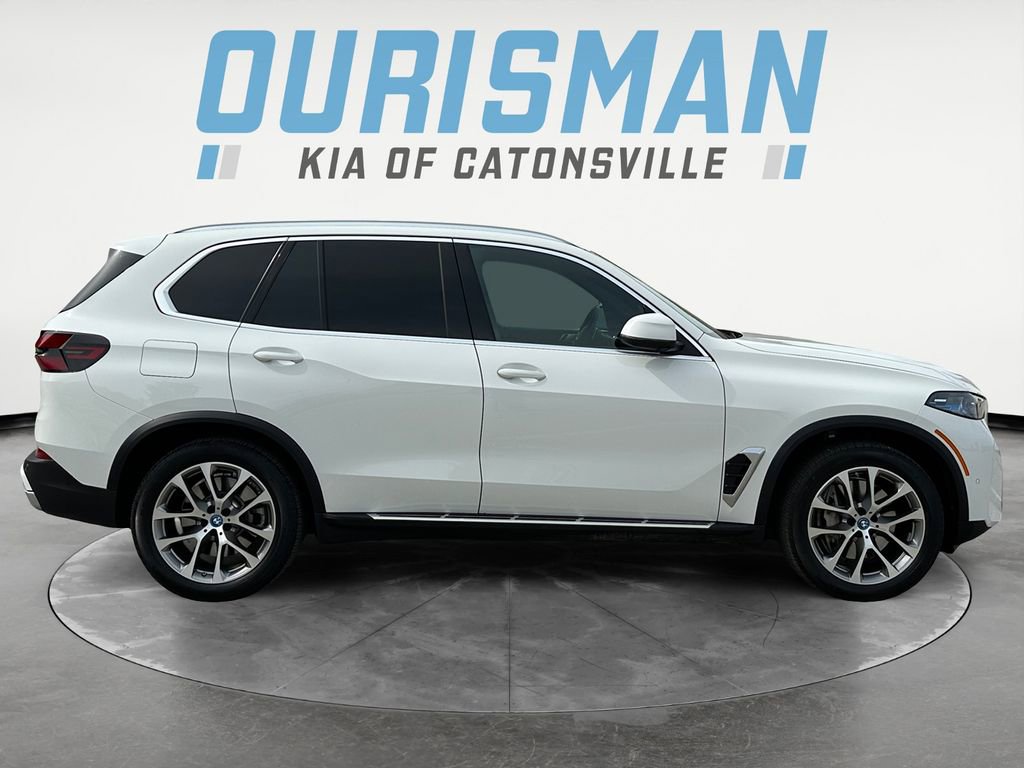Used 2025 BMW X5 xDrive50e AWD/4WD image 7