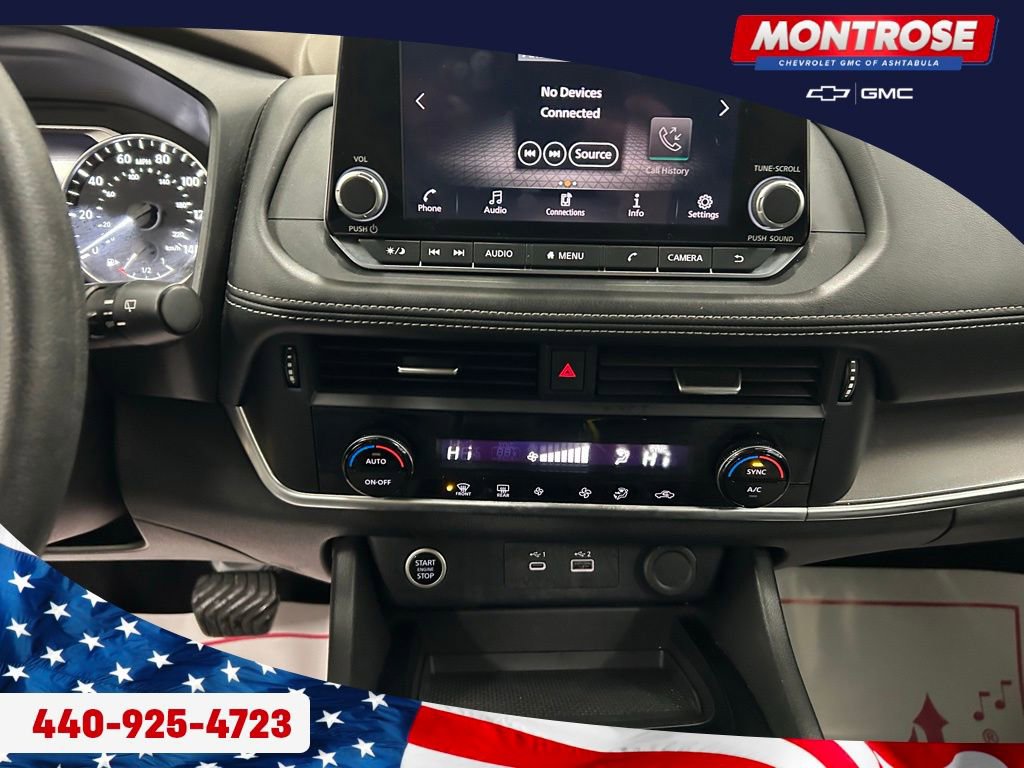 Used 2023 Nissan Rogue SV image 17