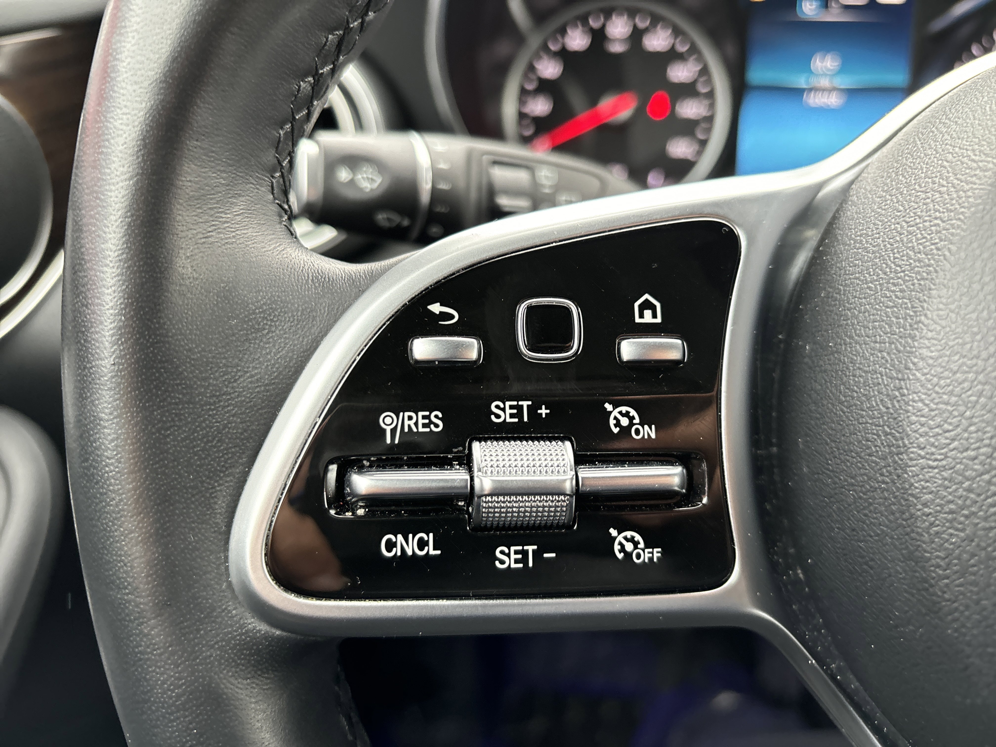 Used 2022 Mercedes-Benz GLC 300 GLC 300 image 19