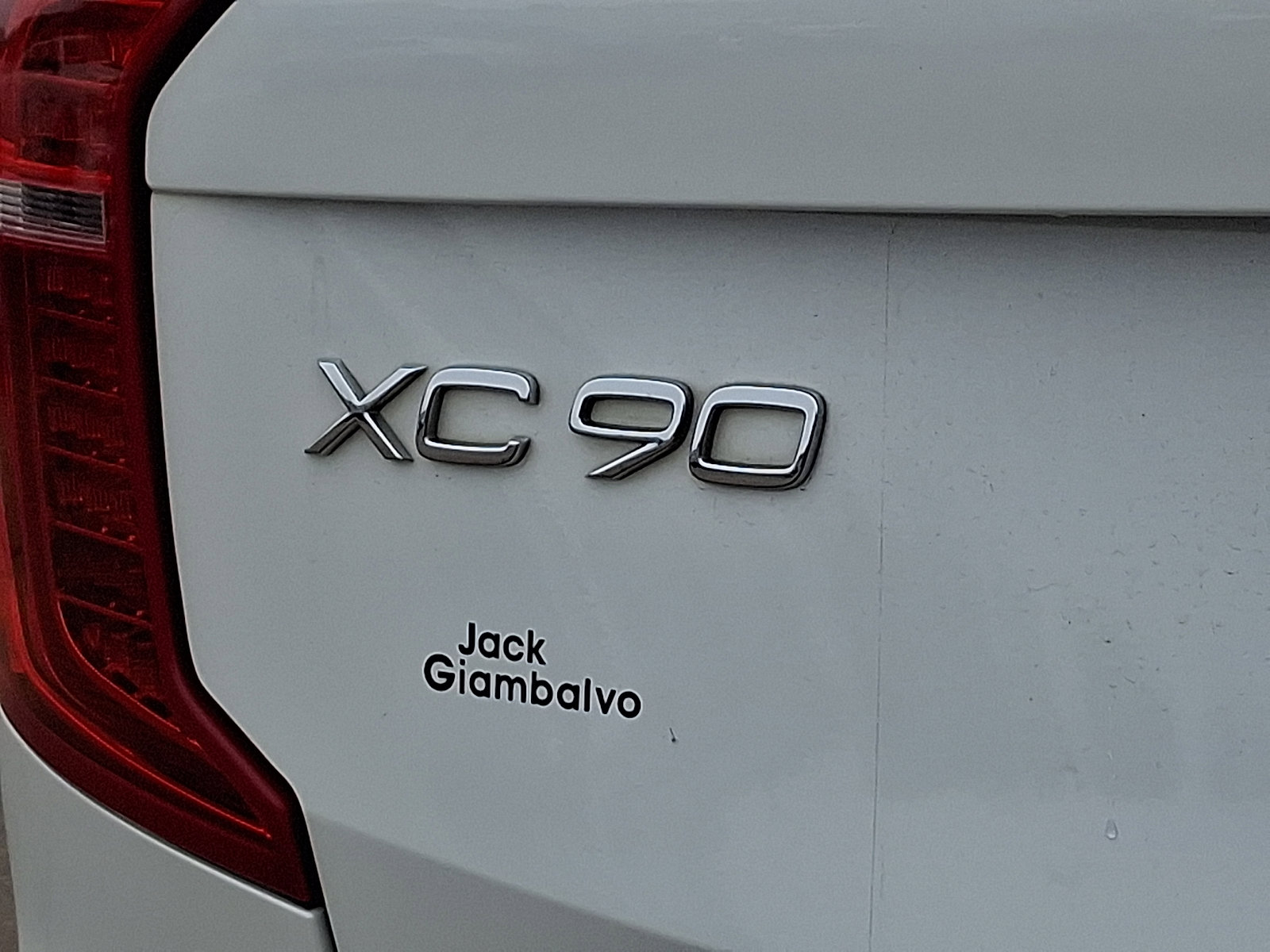 Used 2018 Volvo XC90 T6 Momentum w/ Convenience Package image 31