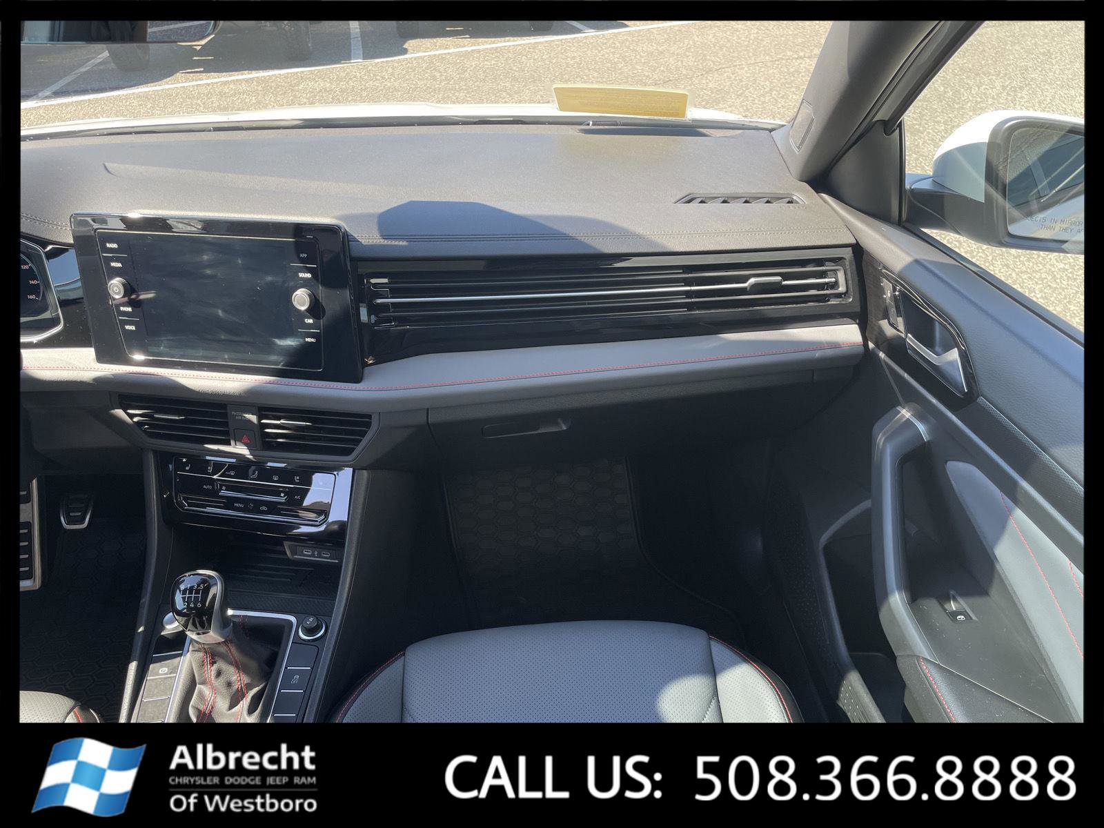 Used 2025 Volkswagen Jetta GLI Autobahn image 22