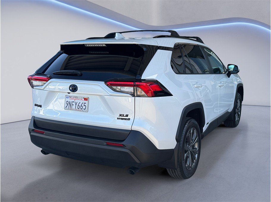 Used 2024 Toyota RAV4 XLE Premium w/ Weather Package AWD/4WD image 6