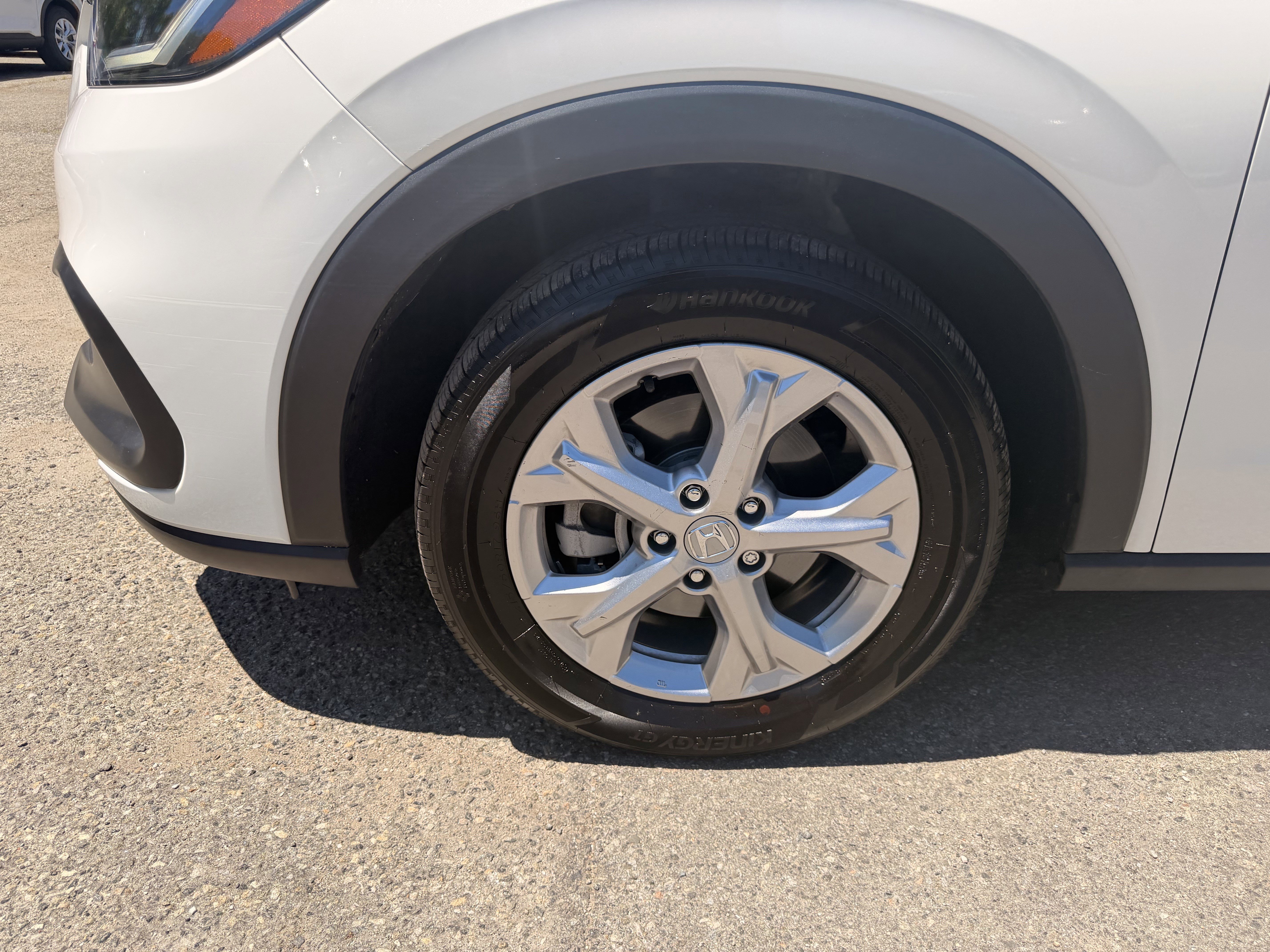 Certified 2024 Honda HR-V LX image 7