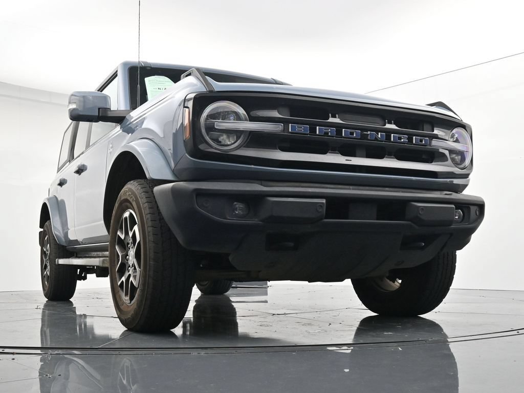 Used 2024 Ford Bronco Outer Banks AWD/4WD image 18