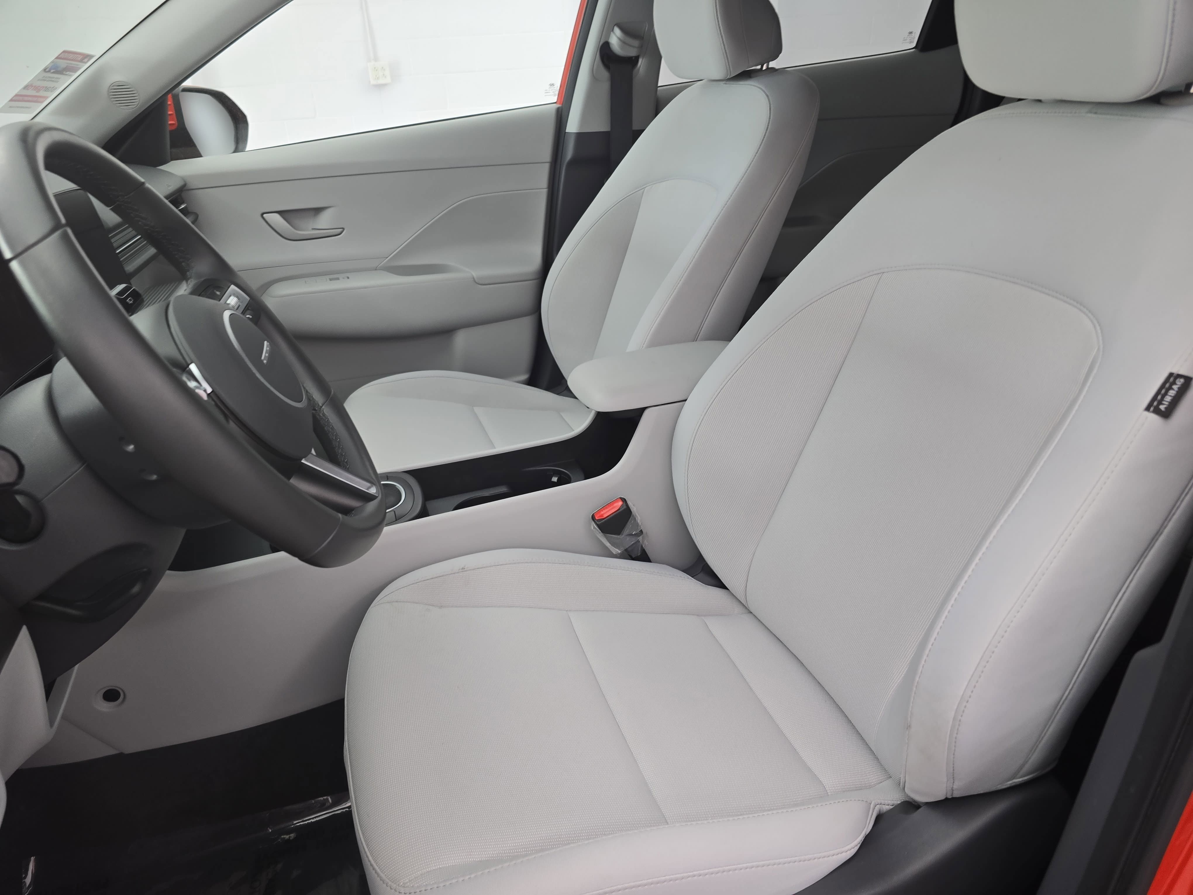 Used 2024 Hyundai Kona SEL image 14