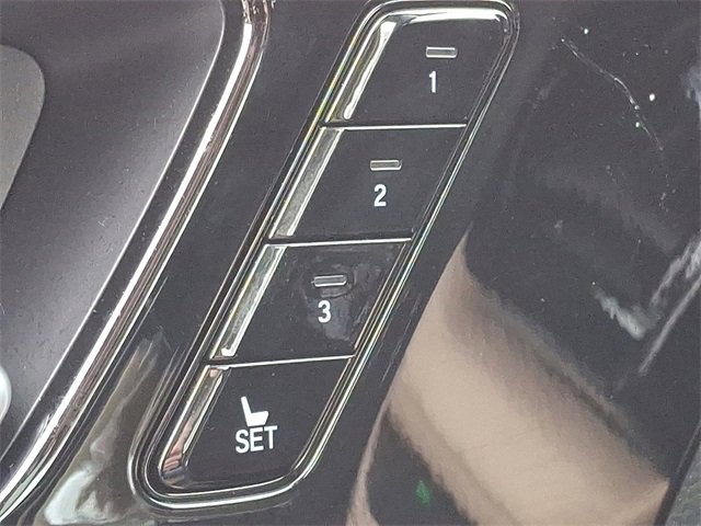 Used 2025 Acura MDX w/ Technology Package image 26