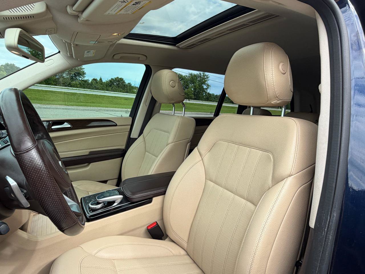 Used 2017 Mercedes-Benz GLS 450 4MATIC w/ Premium Package image 12