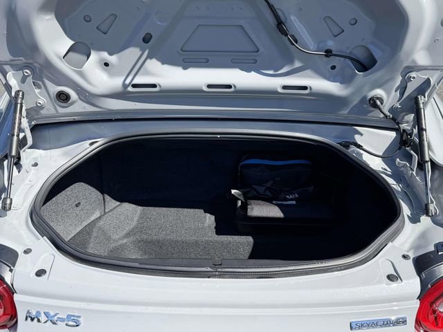 Certified 2025 MAZDA MX-5 Miata RF Grand Touring RWD image 5