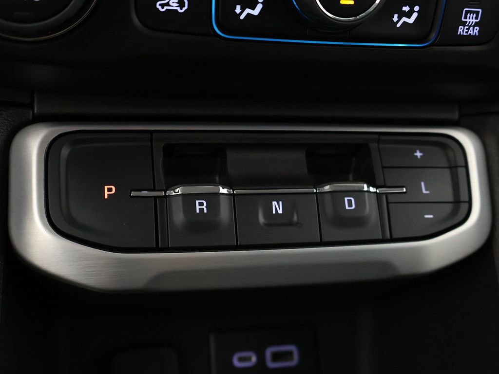 Used 2023 GMC Acadia SLE w/ Driver Convenience Package image 52