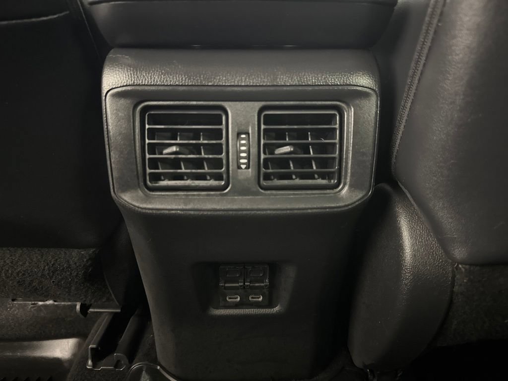 Used 2022 Toyota RAV4 XLE Premium FWD image 14