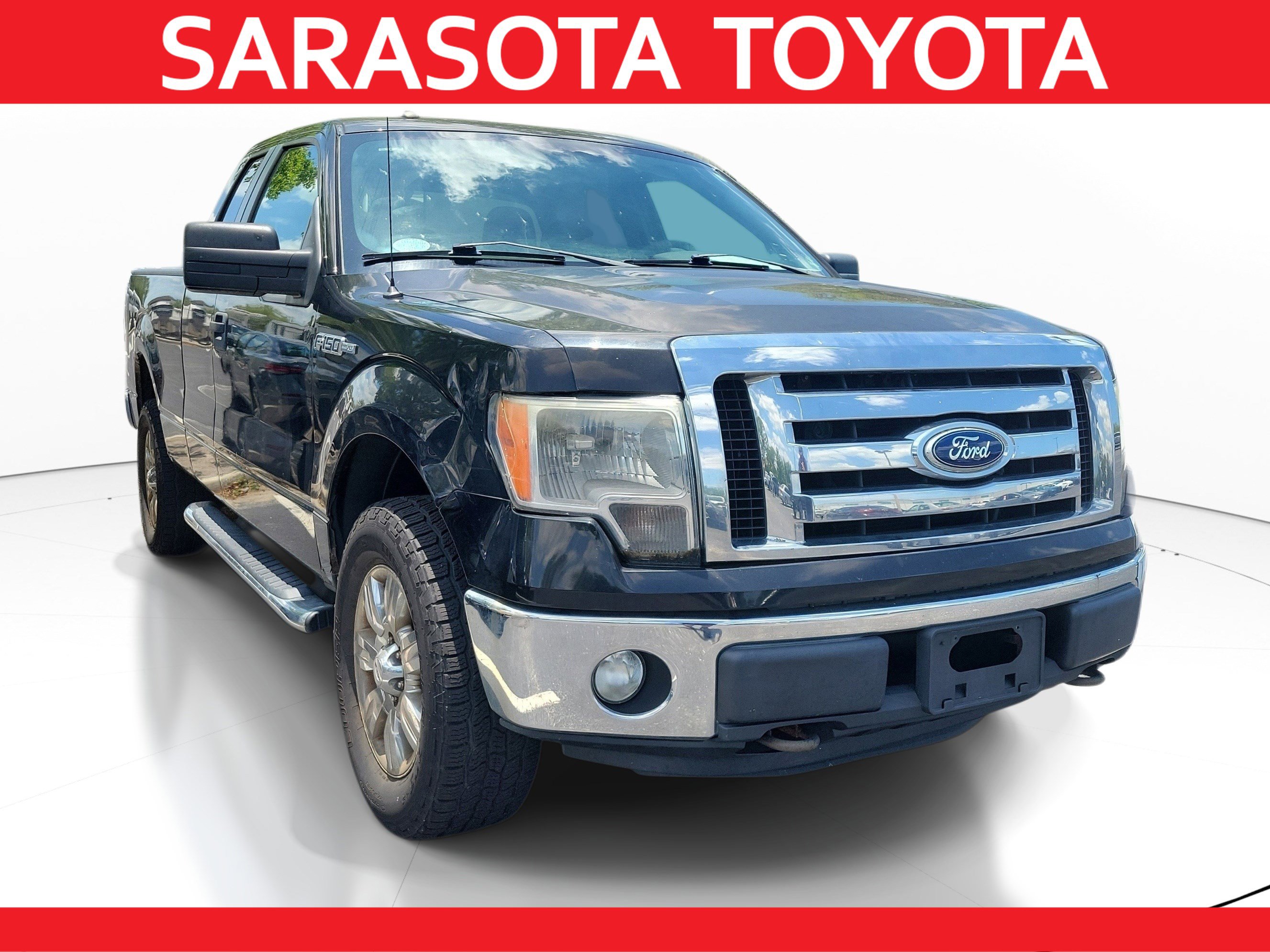 Used 2011 Ford F150 XLT AWD/4WD image 1