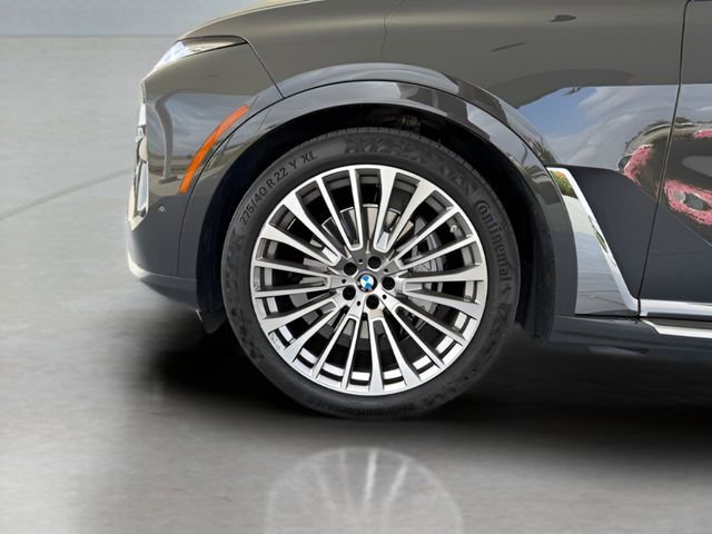 Used 2024 BMW X7 xDrive40i w/ Executive Package image 14