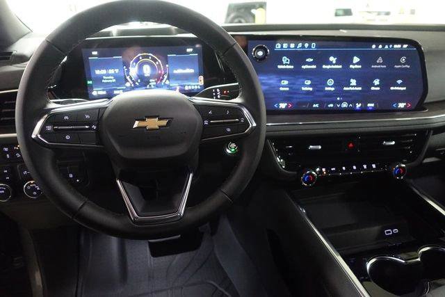 New 2026 Chevrolet Suburban LS image 12