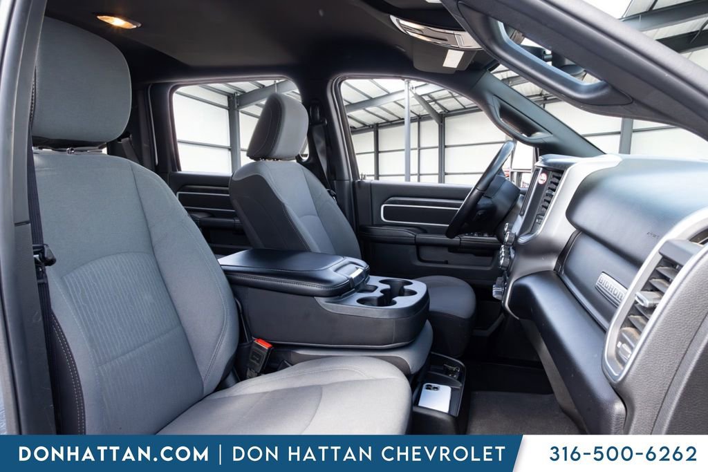 Used 2024 RAM 2500 Big Horn AWD/4WD image 20