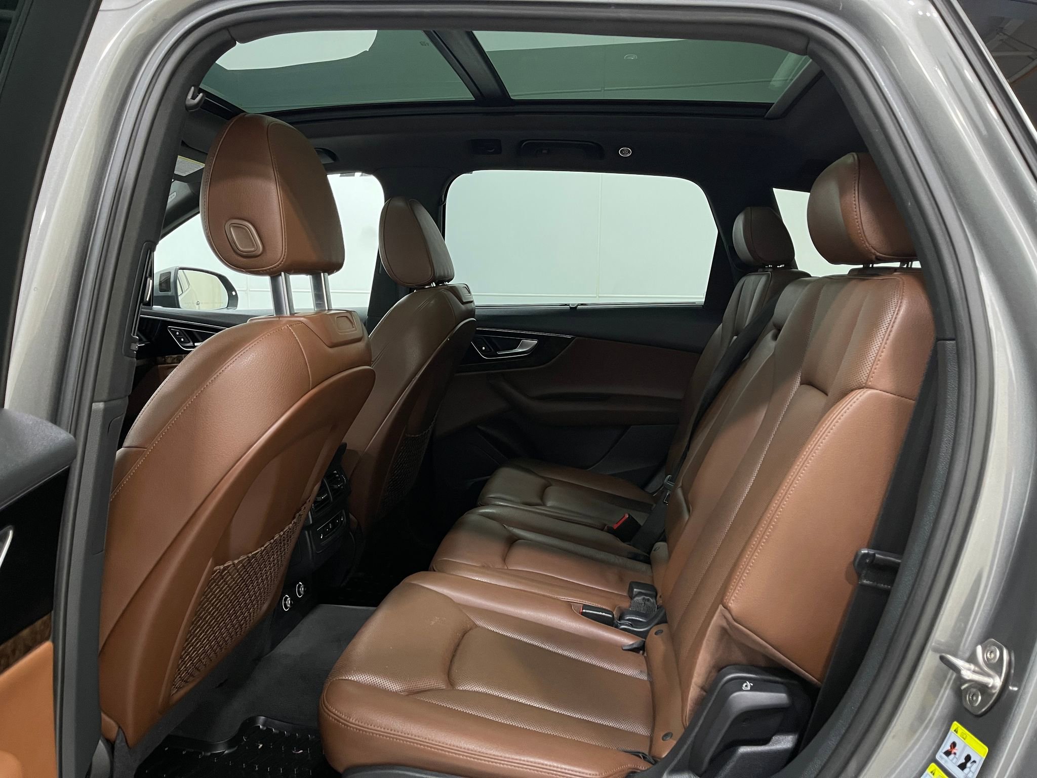 Used 2018 Audi Q7 3.0T Premium Plus w/ Premium Plus Package image 30