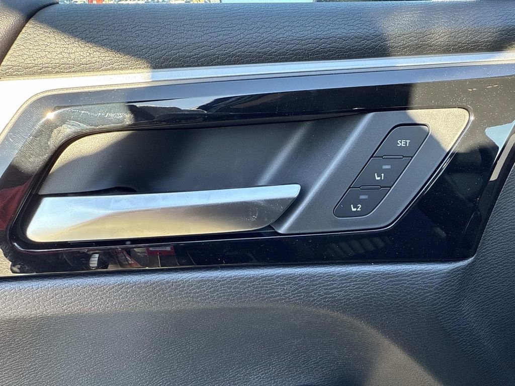 New 2025 Mitsubishi Outlander SEL image 20