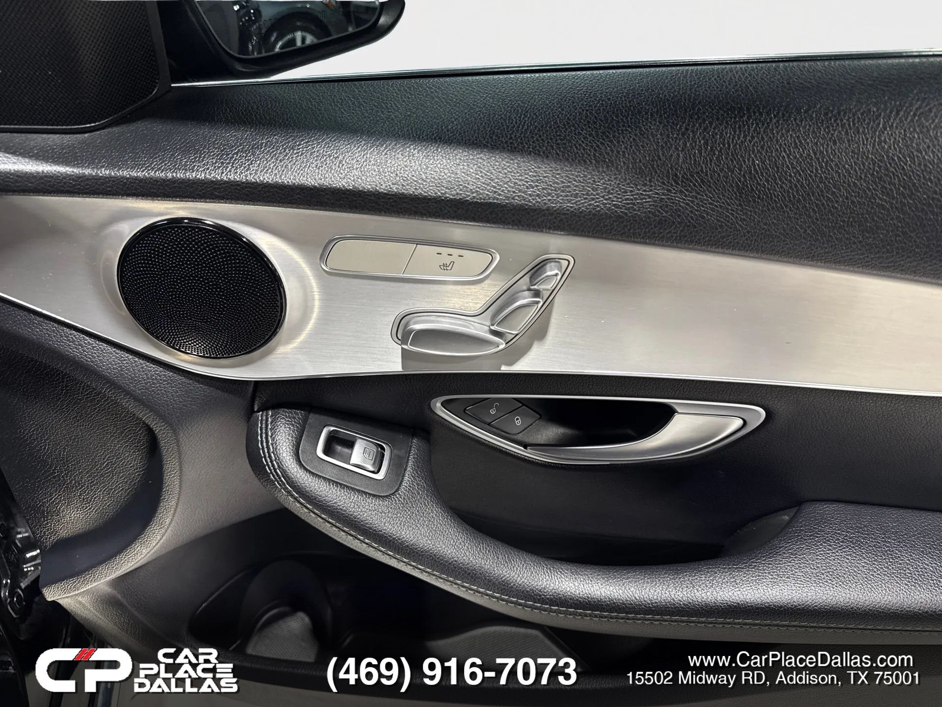 Used 2019 Mercedes-Benz C 300 Sedan w/ Premium Package image 22