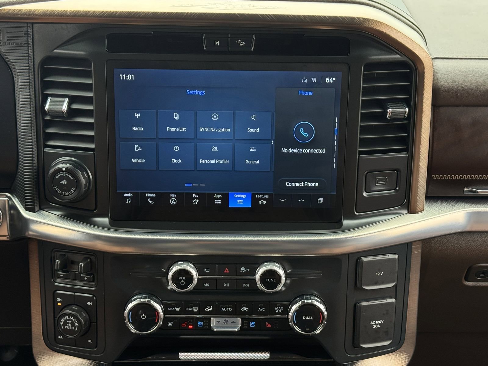 Used 2025 Ford F150 King Ranch w/ FX4 Off-Road Package AWD/4WD image 19