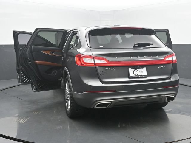 Used 2018 Lincoln MKX Reserve w/ Lincoln MKX Climate Package AWD/4WD image 52