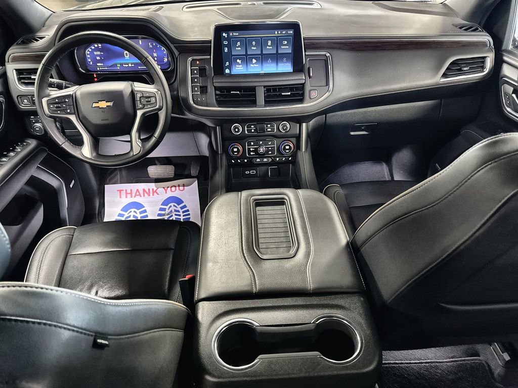 Used 2024 Chevrolet Suburban Premier image 26