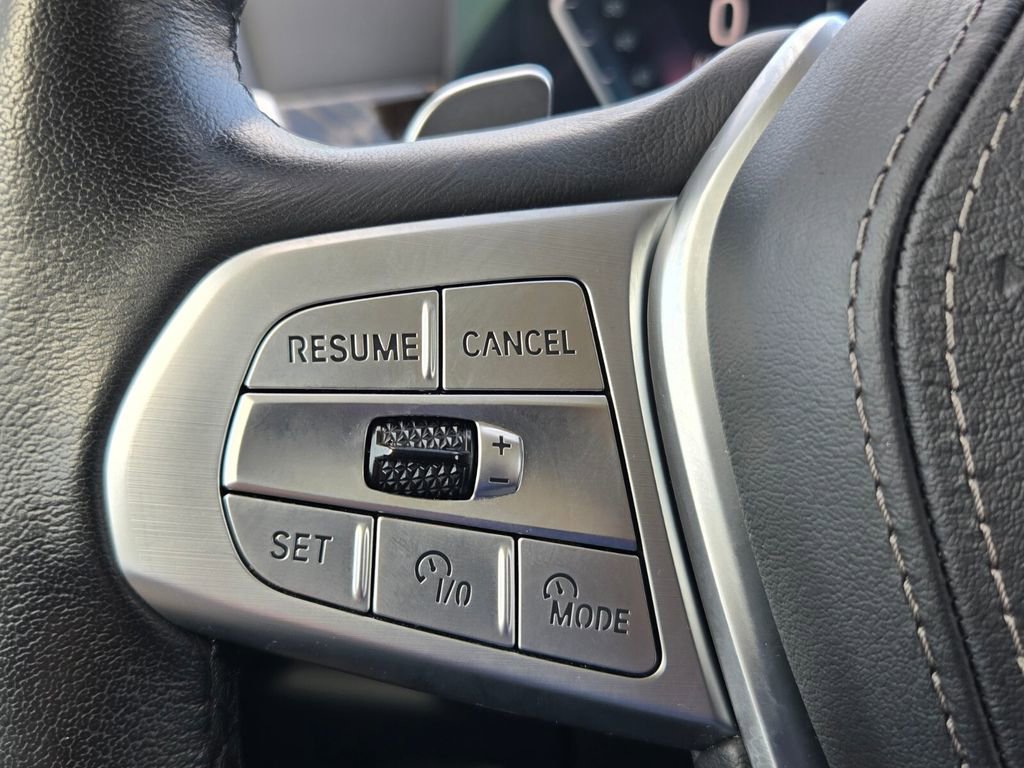 Used 2025 BMW X7 xDrive40i image 25