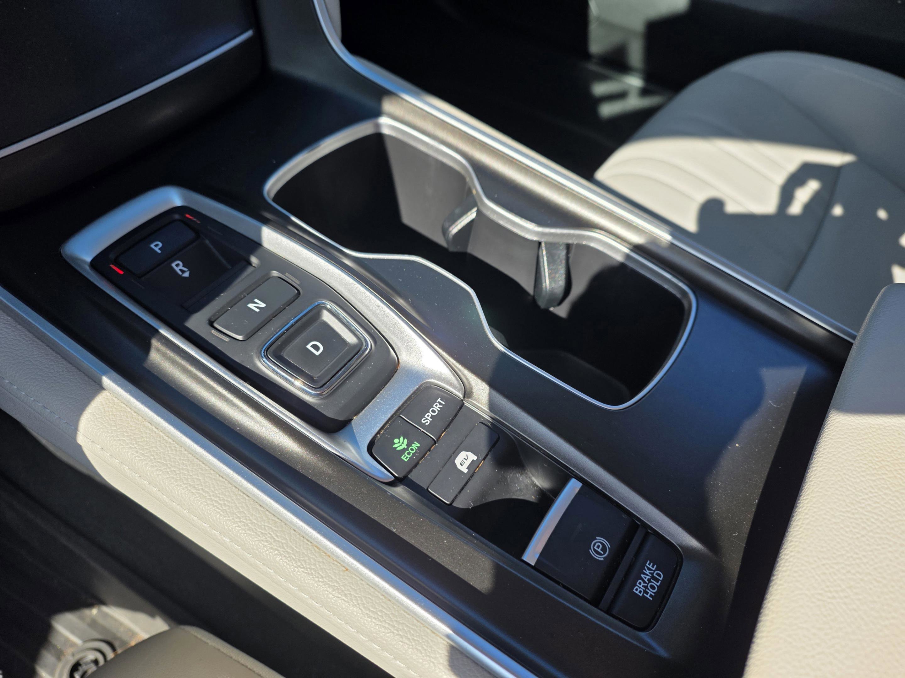 Used 2022 Honda Accord Touring image 30