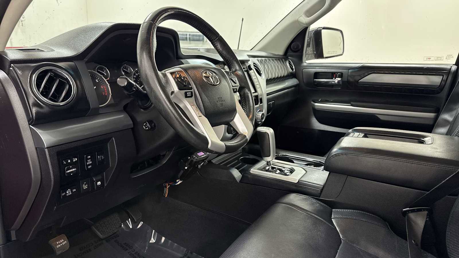 Used 2015 Toyota Tundra Platinum image 12