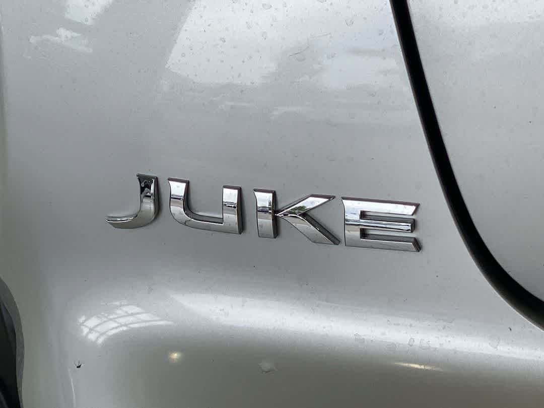 Used 2015 Nissan Juke SV w/ Technology Package AWD/4WD image 11