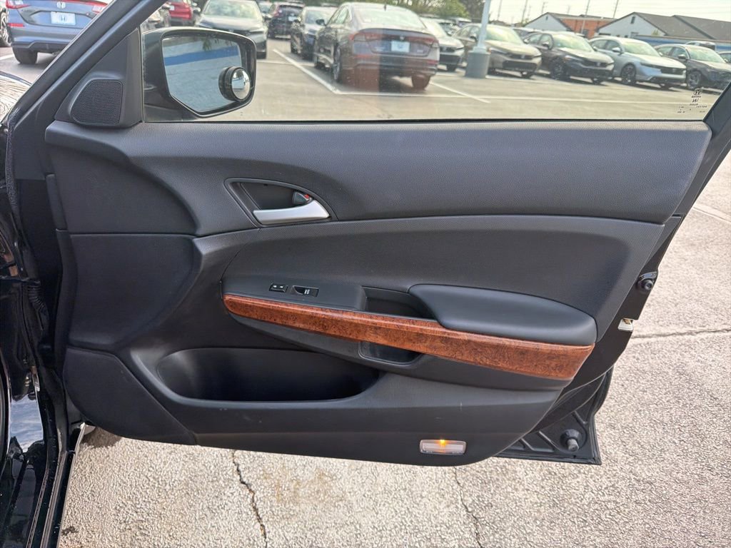 Used 2012 Honda Accord EX image 25