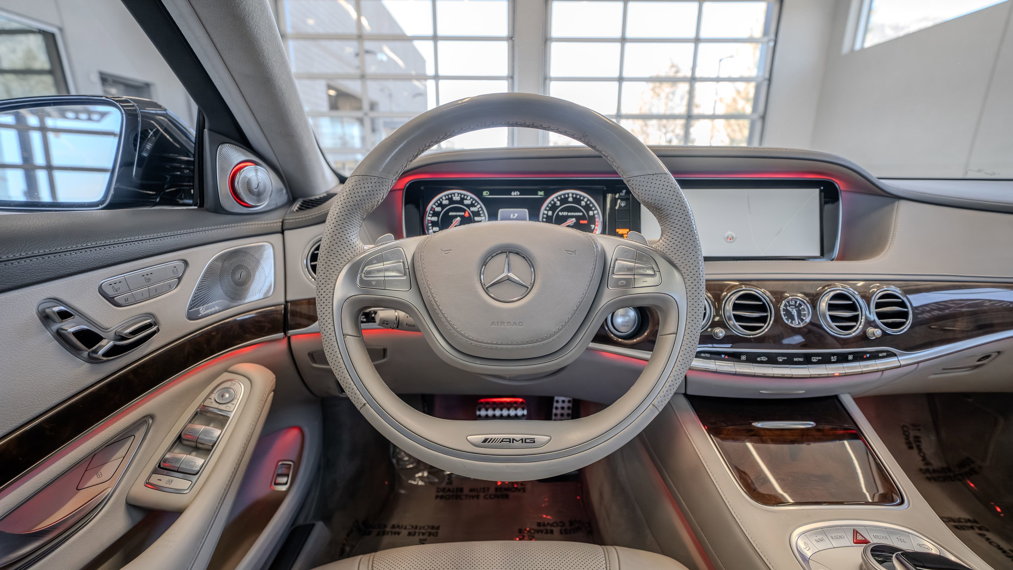 Used 2015 Mercedes-Benz S 63 AMG 4MATIC Sedan image 9