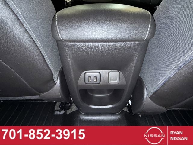 Used 2018 Chevrolet Colorado LT w/ Luxury Package, Chrome image 40