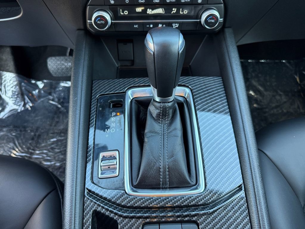 Used 2021 MAZDA CX-5 Touring image 18