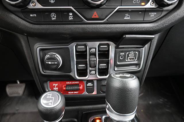 Used 2025 Jeep Wrangler Unlimited Sport AWD/4WD image 10