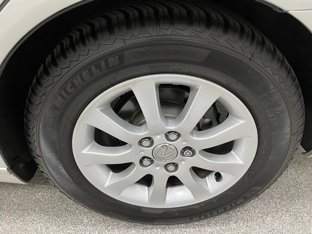 Used 2003 Lexus ES 330 FWD image 16