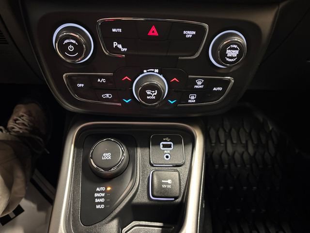 Used 2018 Jeep Compass Sport w/ Tech Group image 20