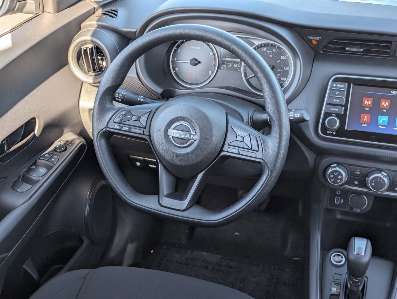 New 2025 Nissan Kicks Play S image 19