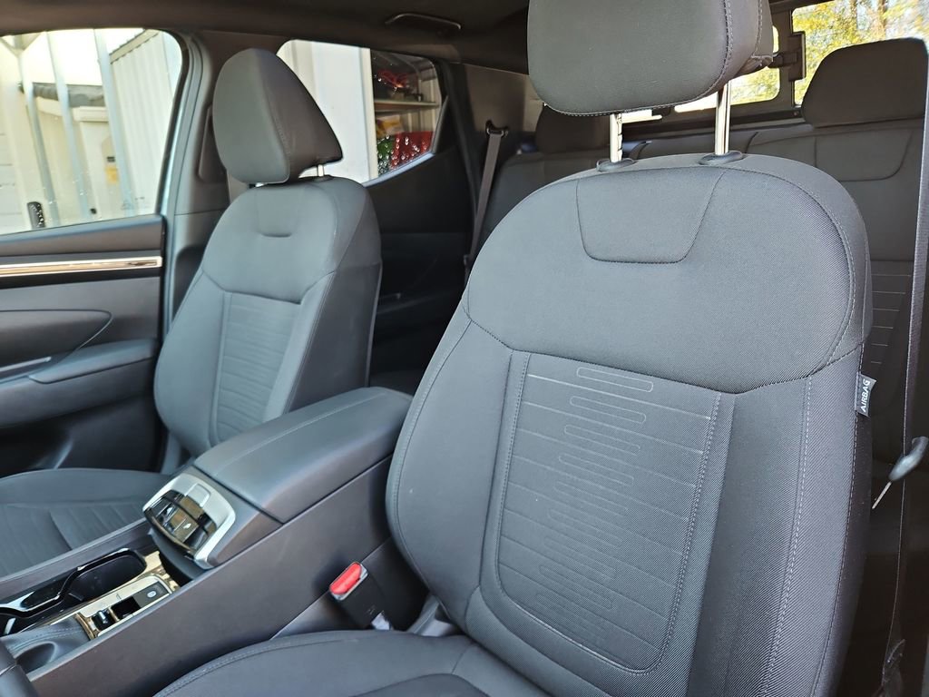 Used 2022 Hyundai Santa Cruz SEL Premium image 24