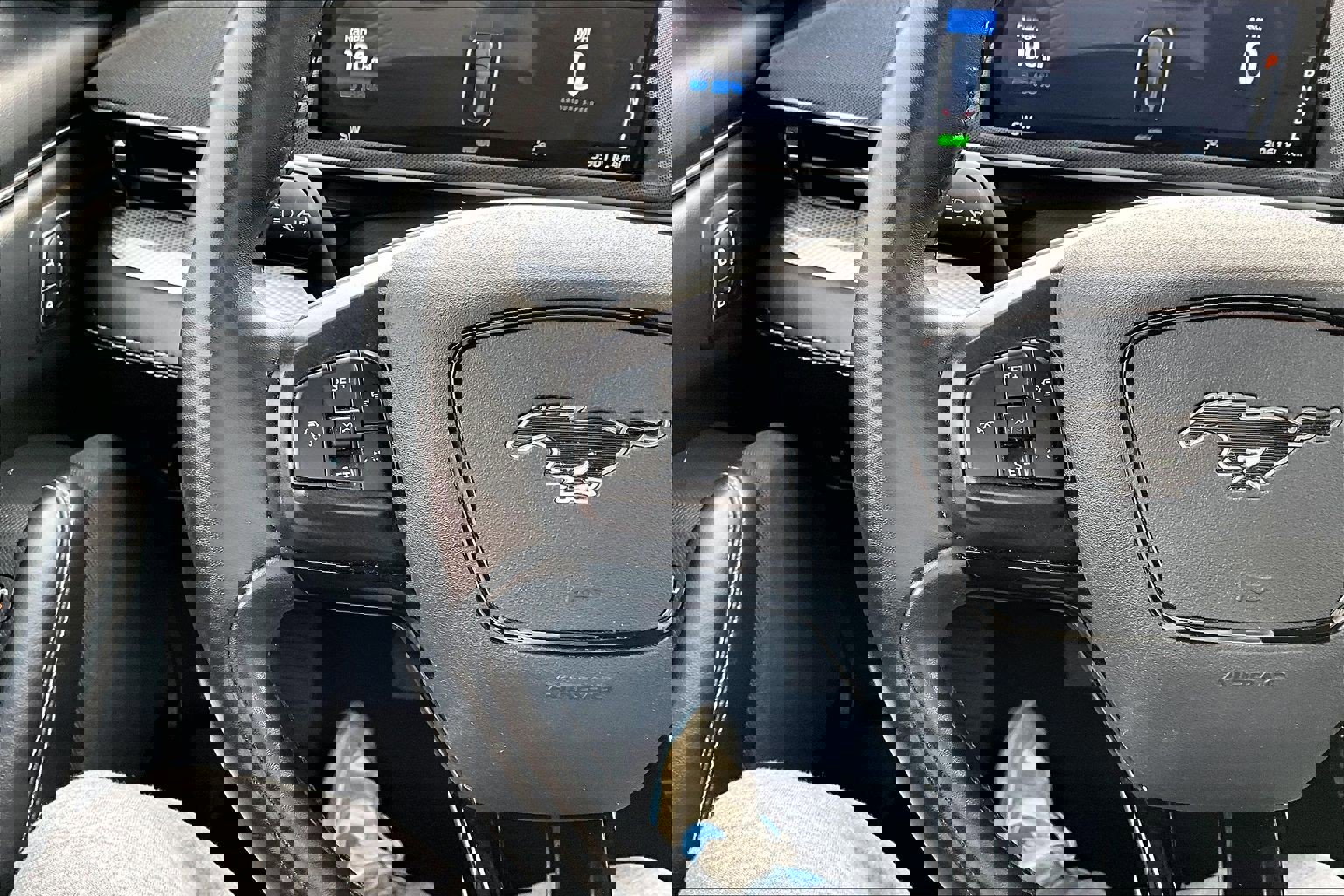 Used 2021 Ford Mustang Mach-E Select w/ Comfort/Appearance Package image 22