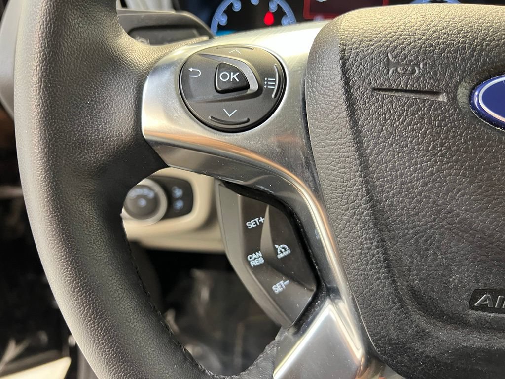 Used 2023 Ford Transit Connect Titanium FWD image 19