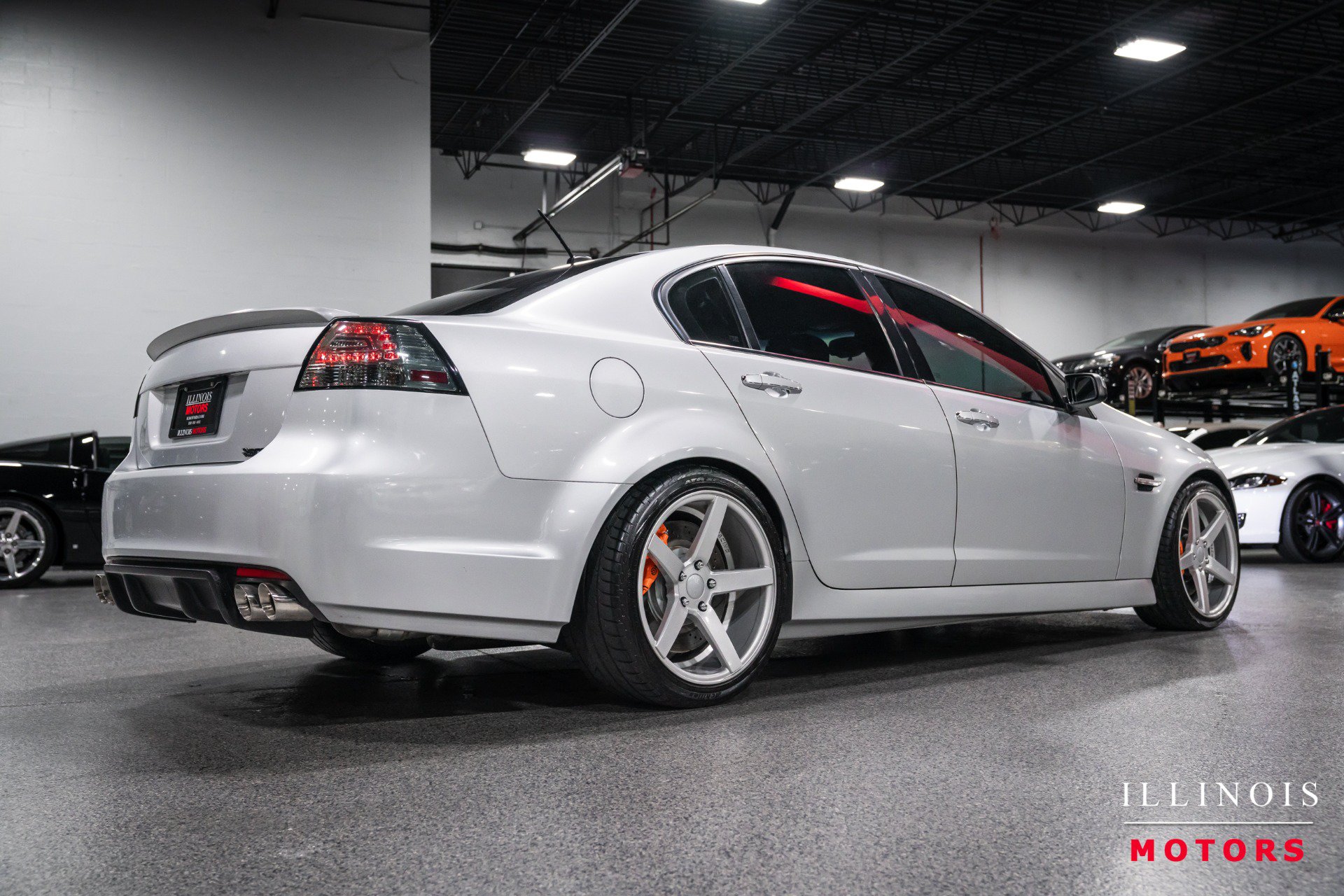 Used 2009 Pontiac G8 GT w/ Premium Package RWD image 5