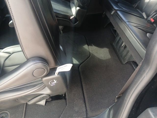 Used 2025 Chrysler Pacifica Select image 12