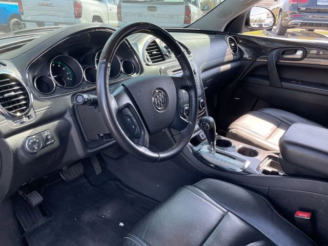 Used 2017 Buick Enclave Leather image 10