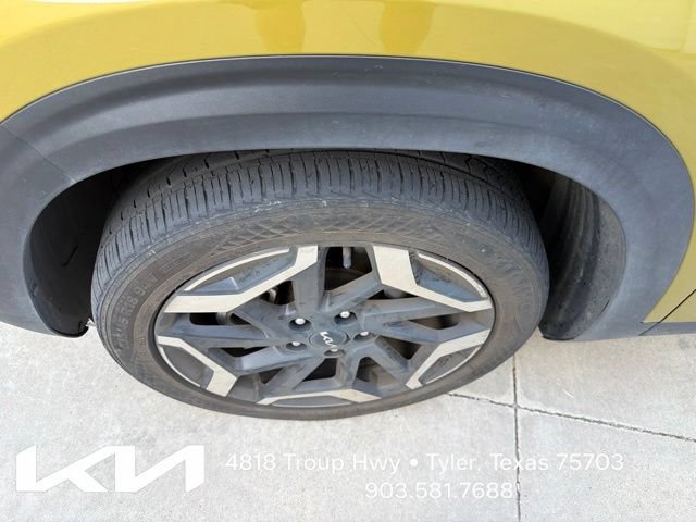Certified 2024 Kia Seltos SX w/ SX Sunroof Package AWD/4WD image 4