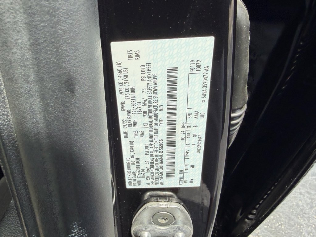 Used 2022 Ford Escape SEL FWD image 22
