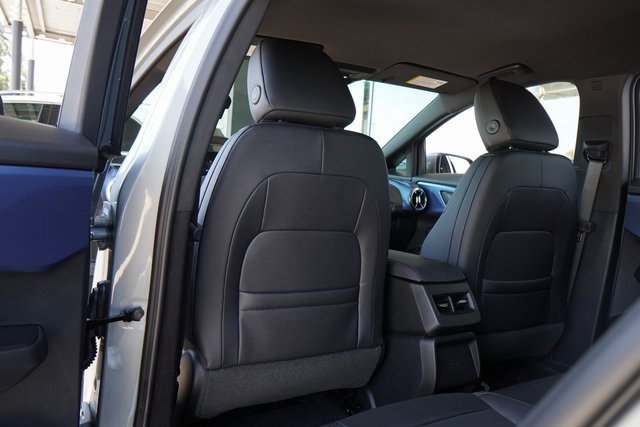 New 2025 Chevrolet Equinox EV LT image 27