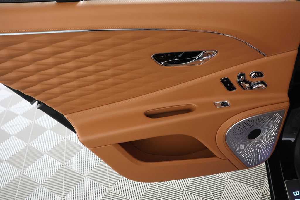 Used 2021 Bentley Flying Spur W12 w/ First Edition Specification AWD/4WD image 26