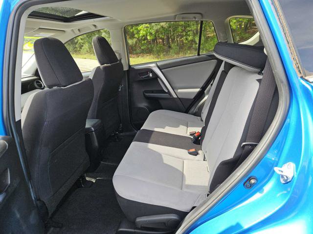 Used 2017 Toyota RAV4 XLE image 19