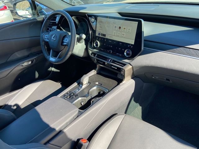 Certified 2023 Lexus RX 350h w/ Accessory Package (2T) AWD/4WD image 26