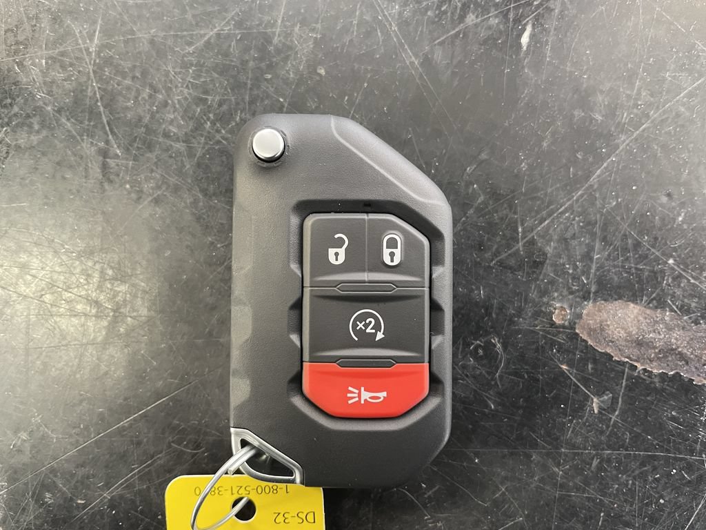 New 2026 Jeep Gladiator Sport AWD/4WD image 12