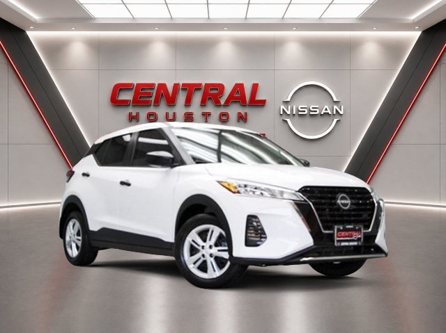 Used 2025 Nissan Kicks Play S